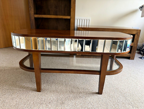 Laura ashley capri media - capri, table