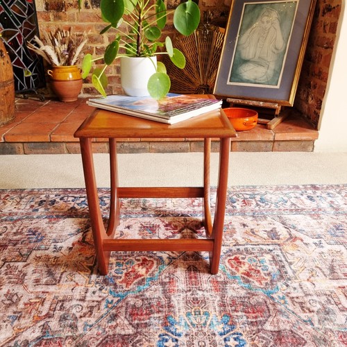 Plan astro teak side table - side,