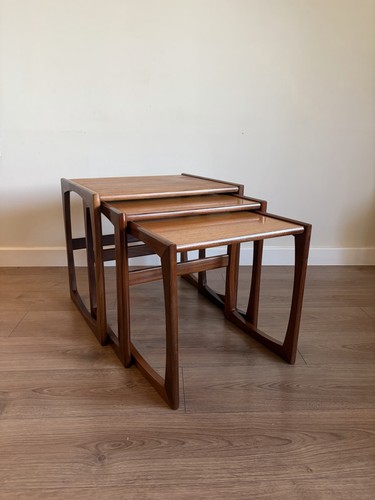 Plan quadrille teak nest of - teak,