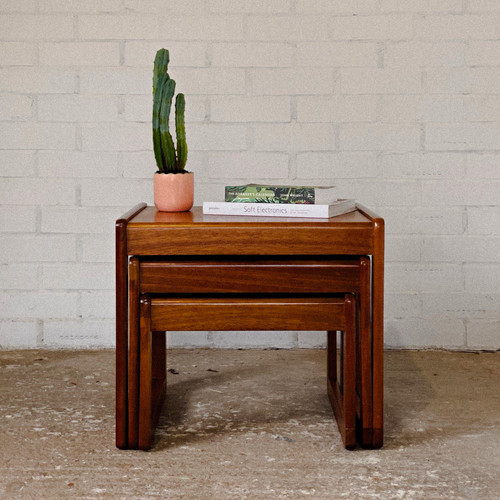 Sunelm teak nest tables - of, mid